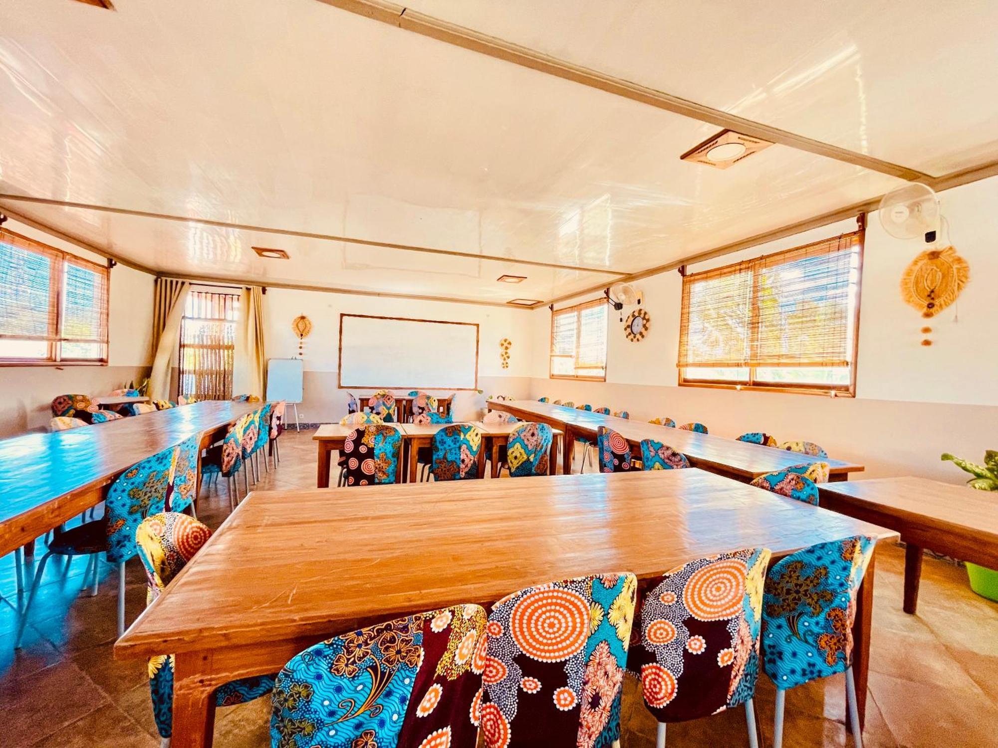 Le Nouvel Eden Hotel Toliara Bagian luar foto