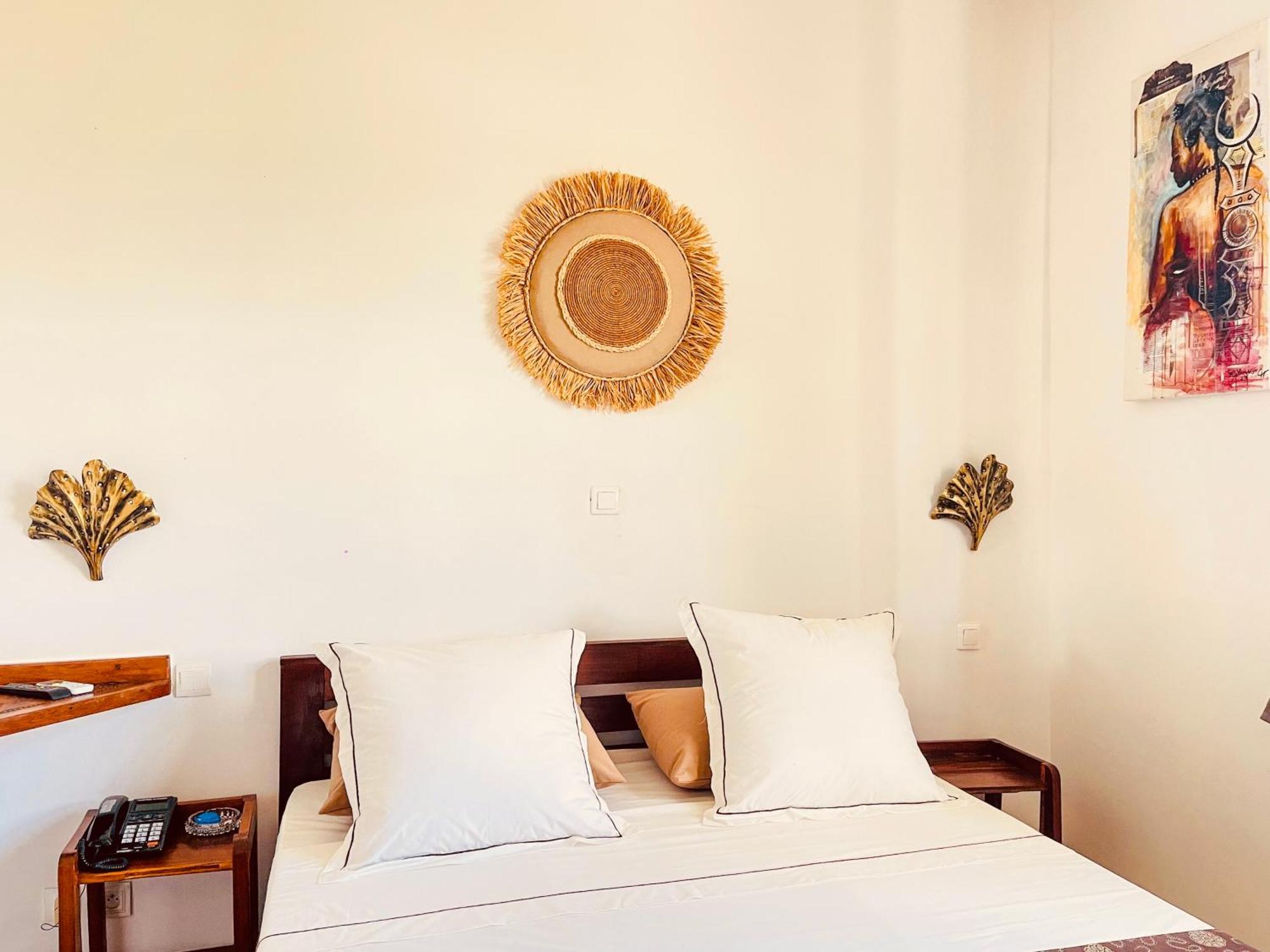 Le Nouvel Eden Hotel Toliara Bagian luar foto